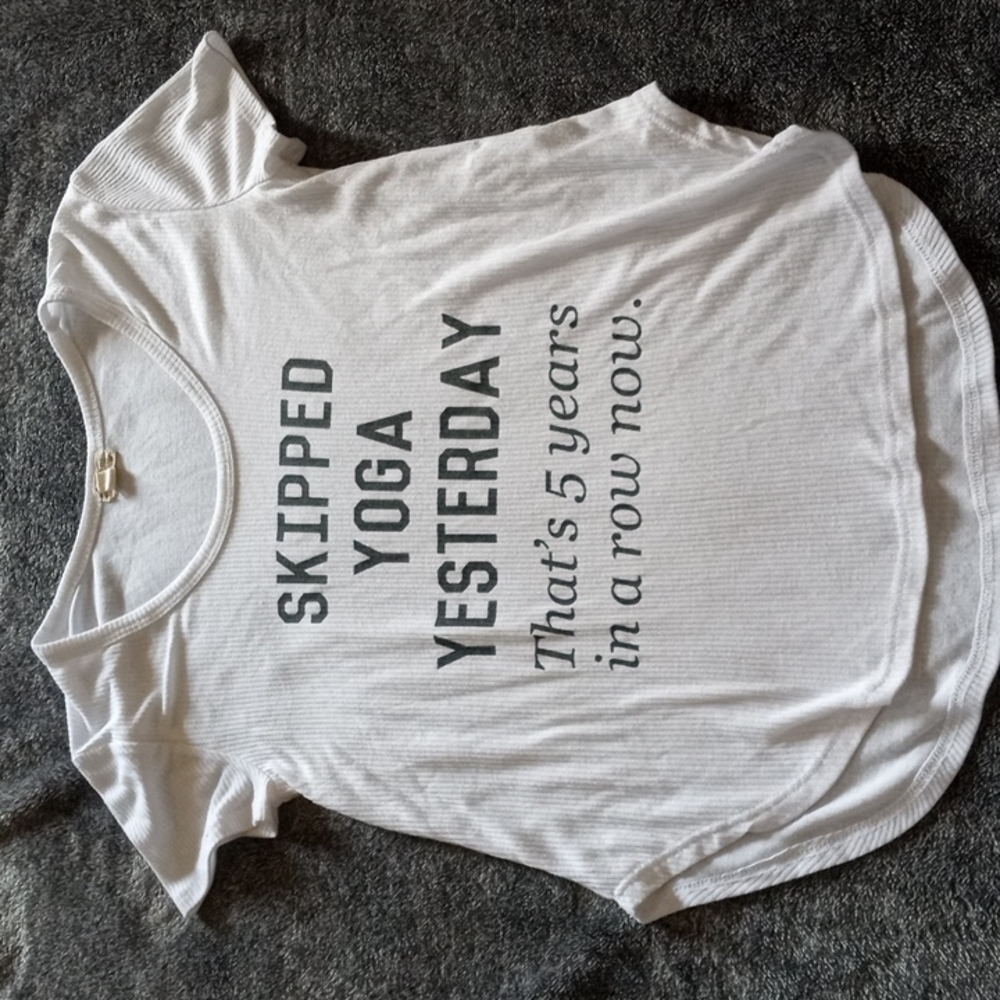 Ten Sixty Sherman yoga graphic tee
